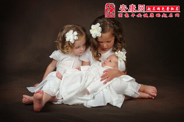 <em>2014马年女宝宝起名</em>经典用字_马宝宝起名大全